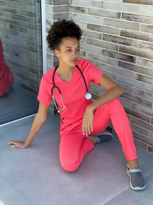 Ластик Медичний Костюм колір корал малина