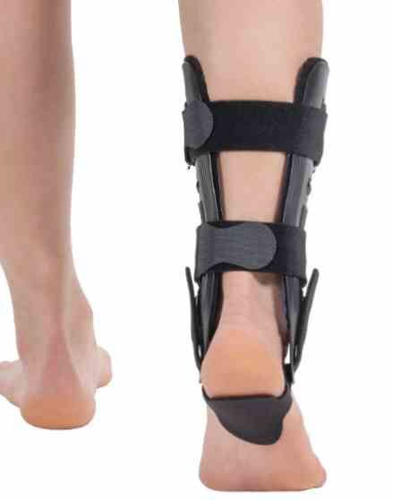 Ортез на гомілковостопний суглоб з гелевими вставками W616 Універсальний
