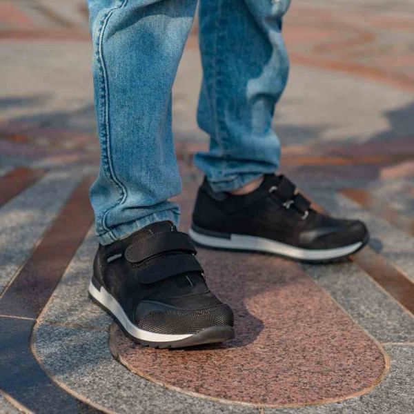 Ортопедические кроссовки для мальчика Theo Leo 926