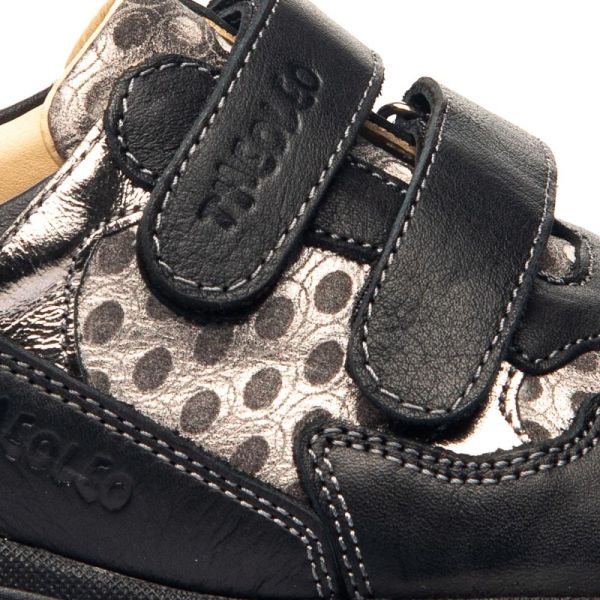 Кросівки профілактичні для дівчинки