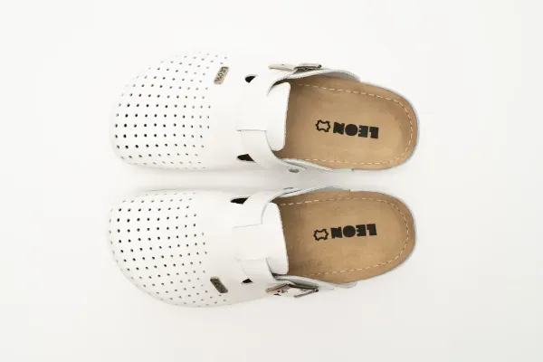 Ортопедичні тапочки-сабо чоловічі Leon 700М білі Ортопедичні тапочки-сабо чоловічі Leon 700М білі