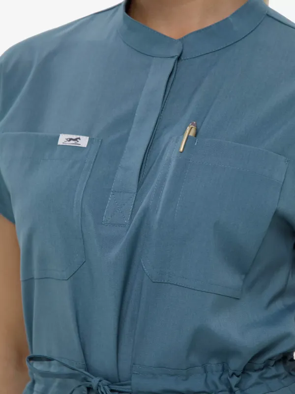 Ода Женский Медицинский Костюм цвет ниагара