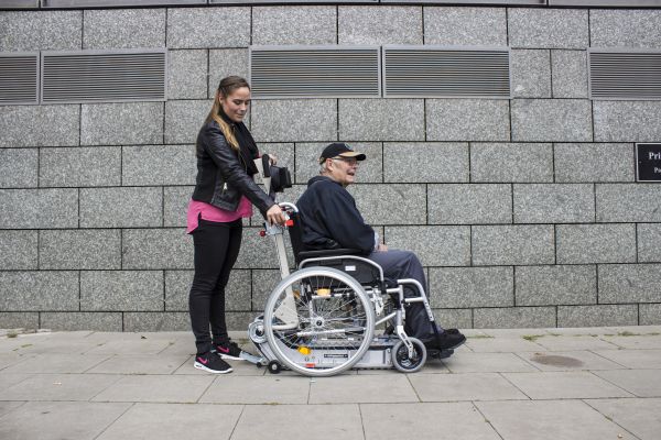 Сходовий гусечний підйомник до 150 кг SUNWA SA-S