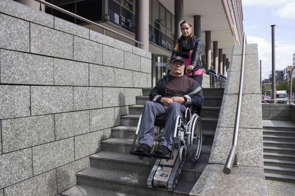 Сходовий гусечний підйомник до 150 кг SUNWA SA-S