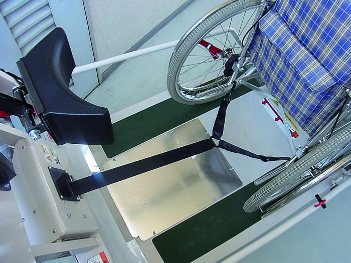 Лестничный гусеничный подъемник до 230 кг SUNWA Stairmate Major TRE-70 