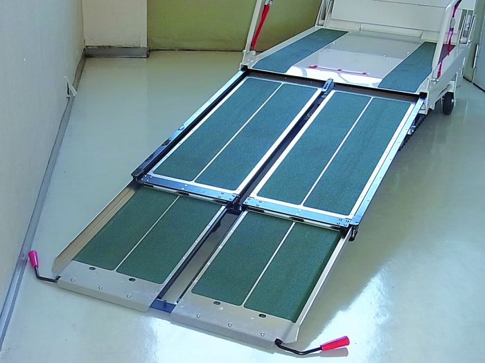 Лестничный гусеничный подъемник до 230 кг SUNWA Stairmate Major TRE-70 