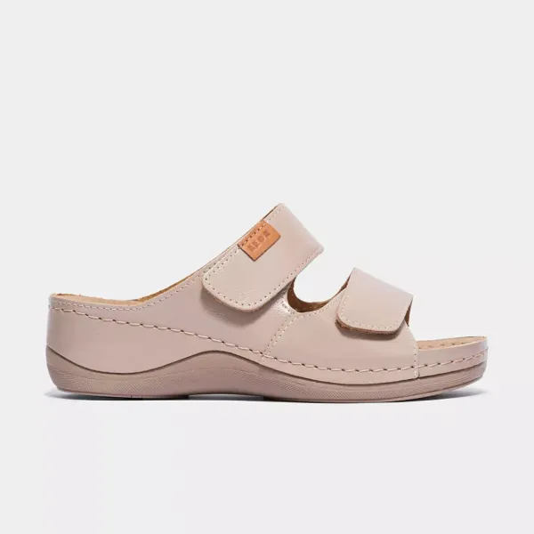 Шльопанці жіночі Leon 931 капучіно Шльопанці жіночі Leon 931 капучіно