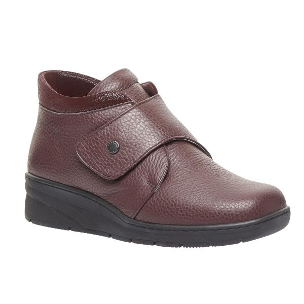 Жіночі анатомічні черевики, бордовий (арт.857), TM SoftMode (Туреччина)