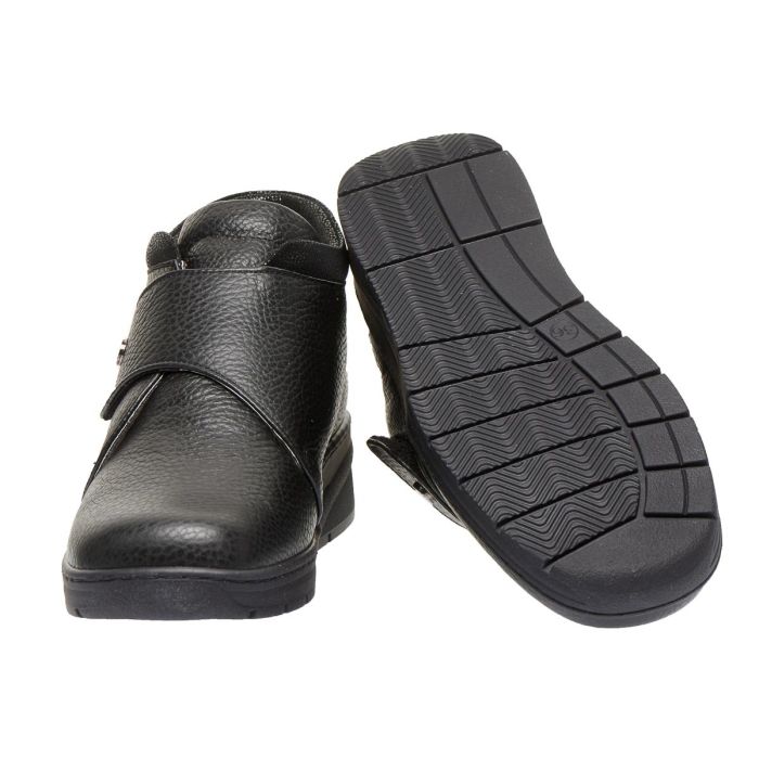 Жіночі анатомічні черевики, чорний (арт.857), TM SoftMode (Туреччина)